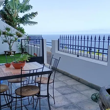 Lägenhet La Casita Del Acantilado